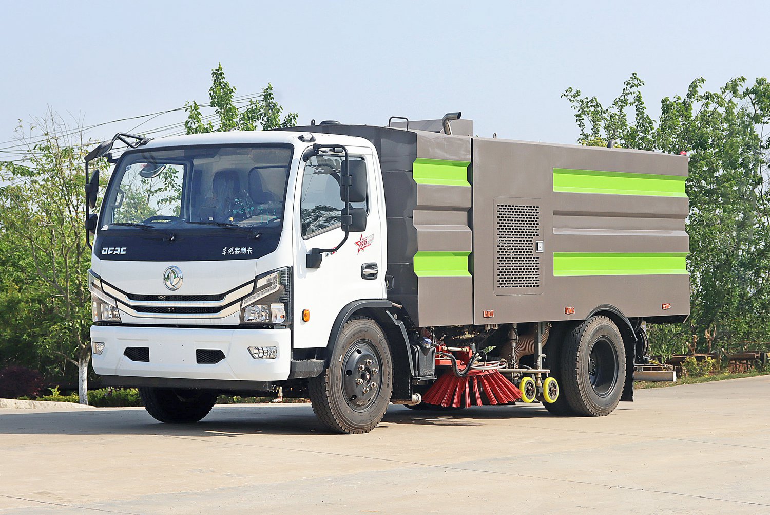 国六4方水 5方尘东风D7 洗扫车